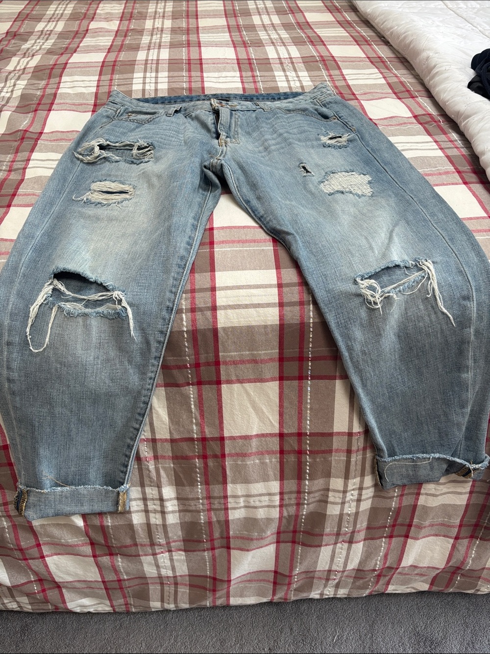 Light Blue Distressed Women’s Boyfriend Jeans